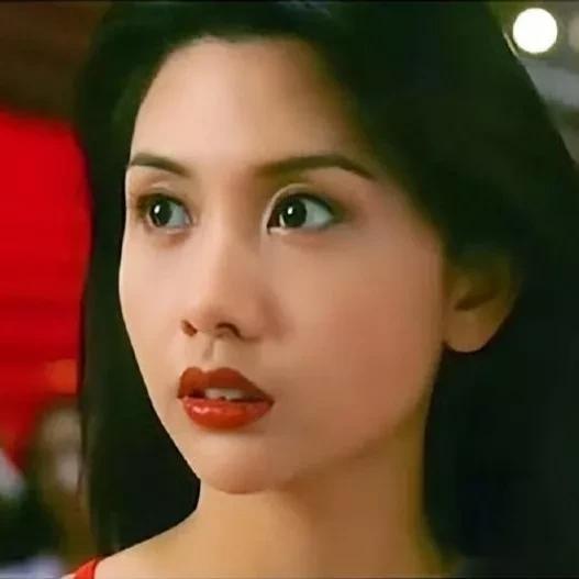 邱淑贞:风情万种的不老女神,美得独树一帜 有关邱淑贞的美貌再次引发