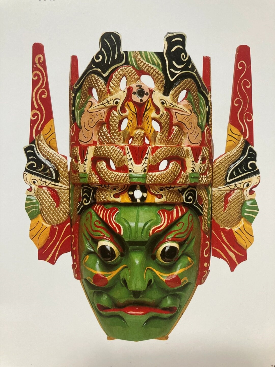傩面具与傩戏的独特魅力  在中国丰富多彩的民族文化中,面具和戏剧
