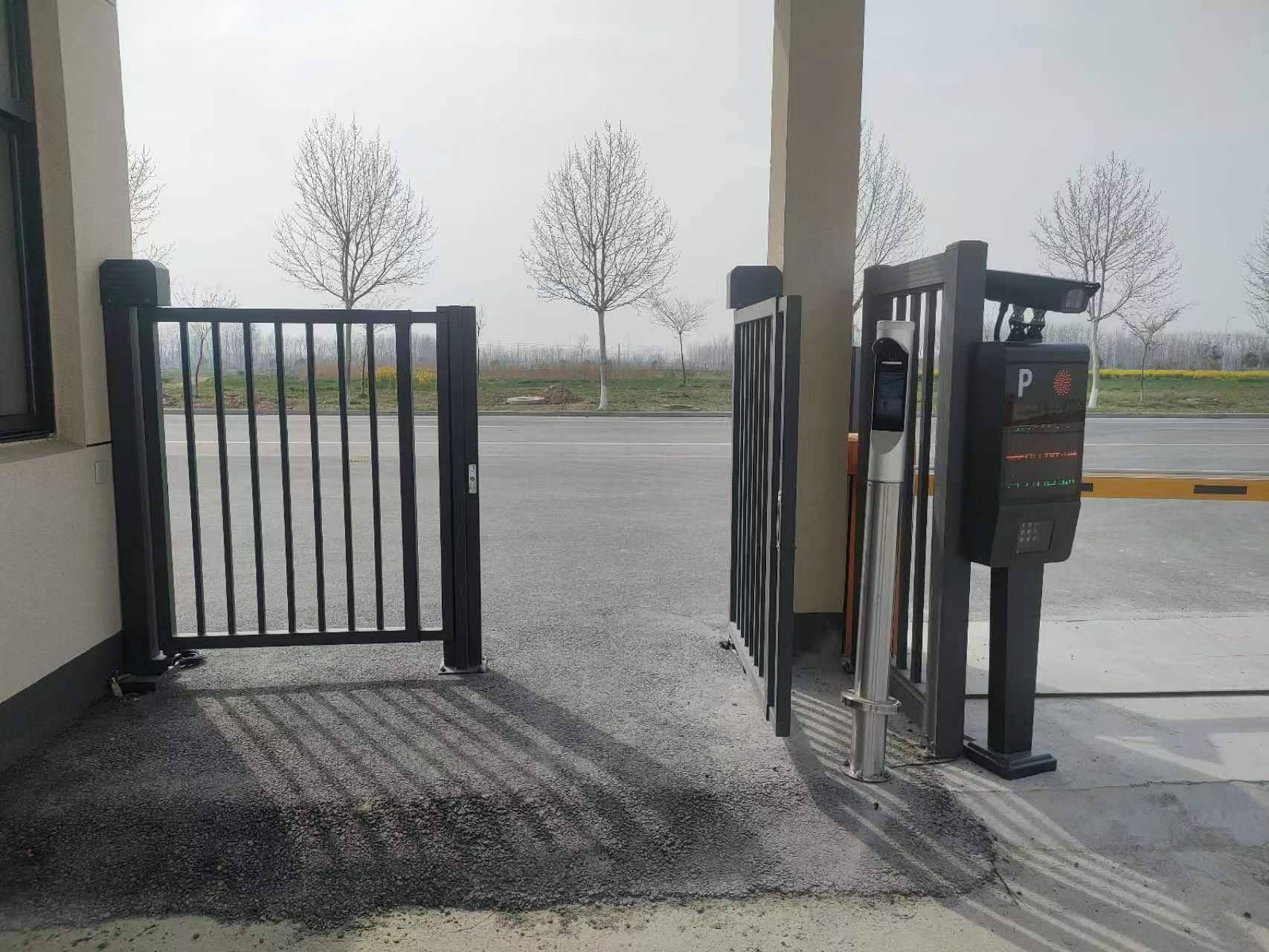苏州智能收费电动栅栏道闸 车辆出入闸机系统厂家