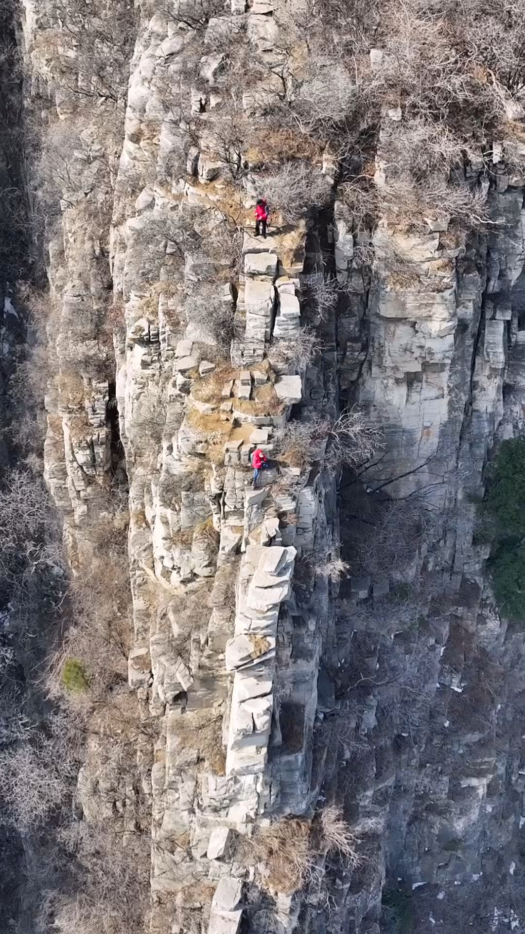 济南一线天藏龙涧图片图片