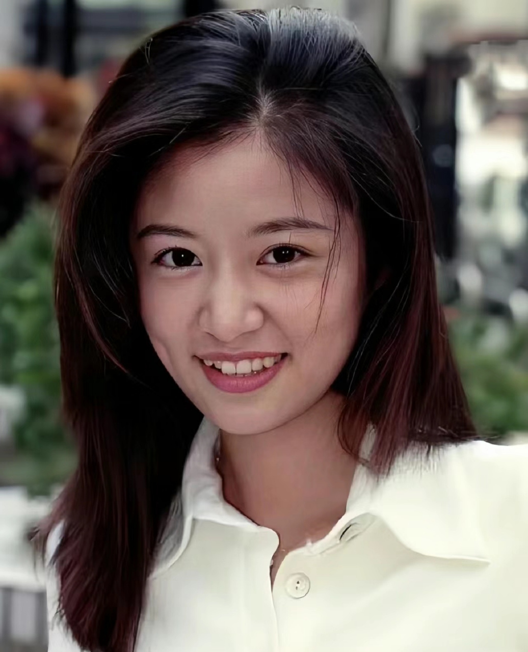 年轻时候的林心如是真好看,娱乐圈美女好看的很多,难怪霍建华会选她当