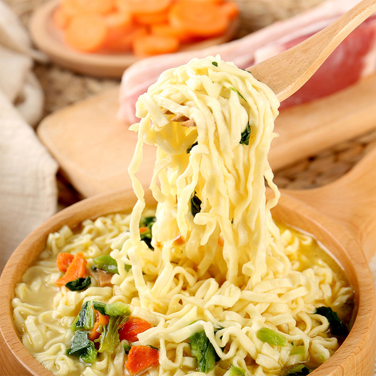 国民心中最好吃4款方便面,汤鲜味美,香气四溢,早餐午餐都合适