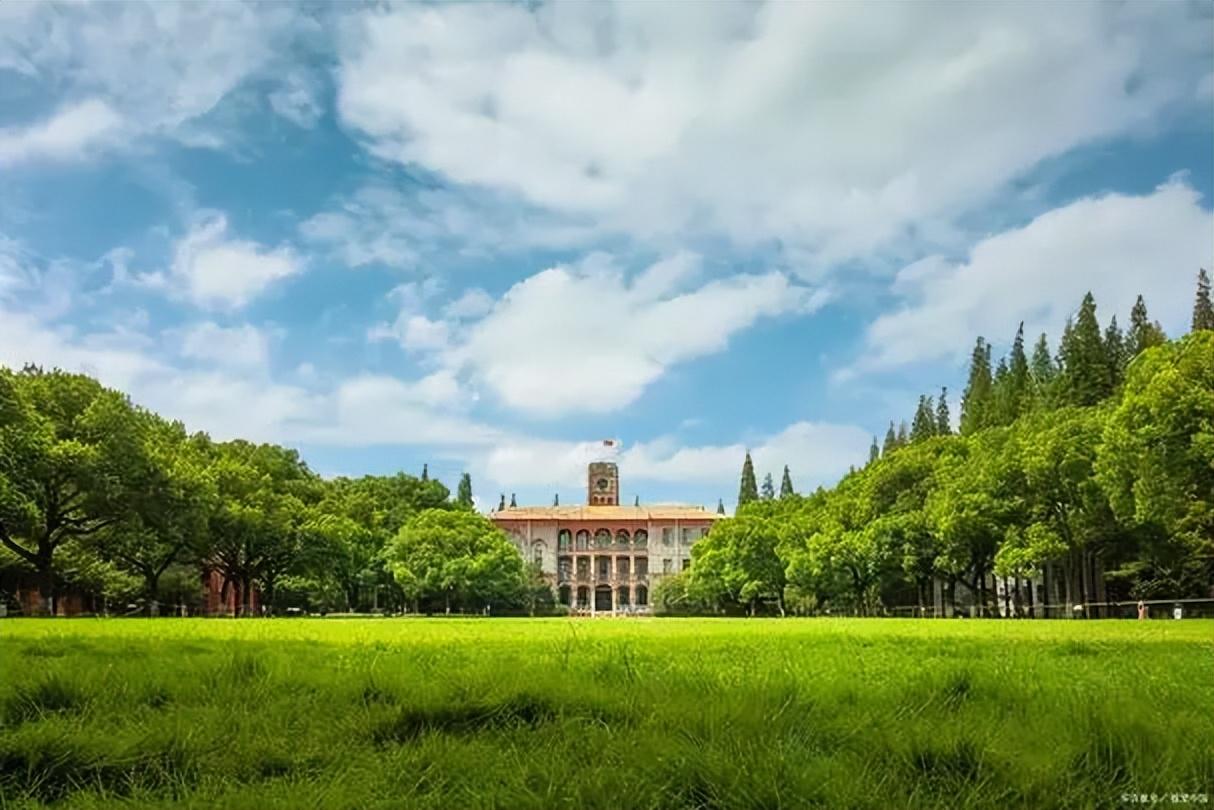 东南大学现任11位校领导简介