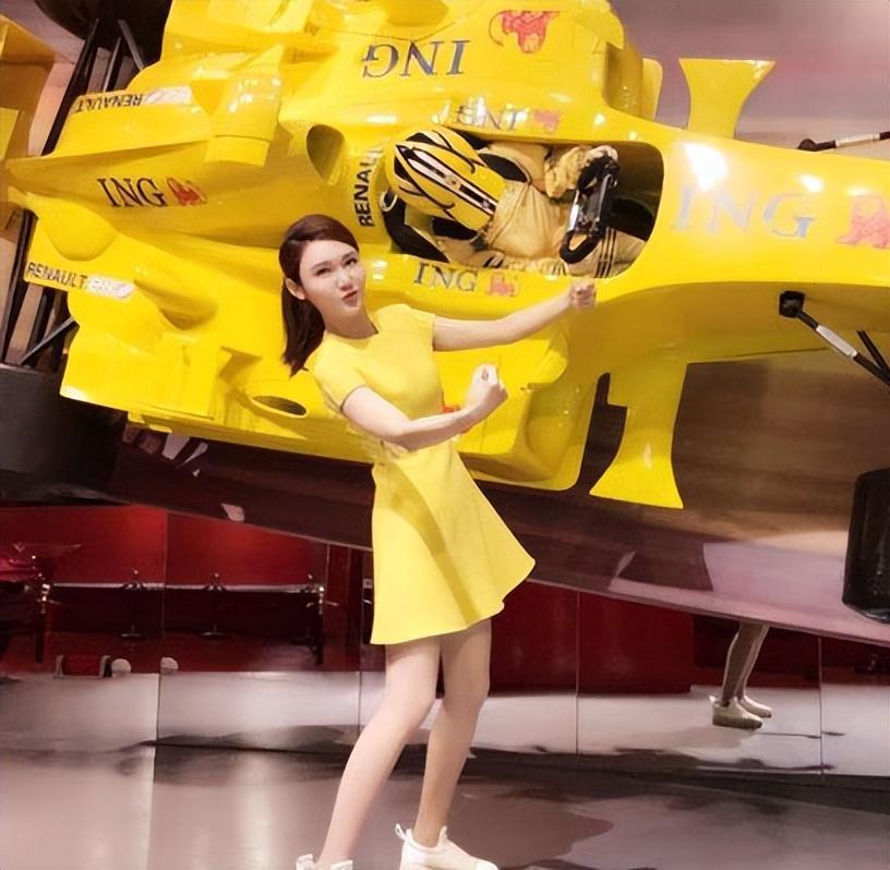 回顾龙洋从湖南走出的央视著名主持人男友在雾中迷路了