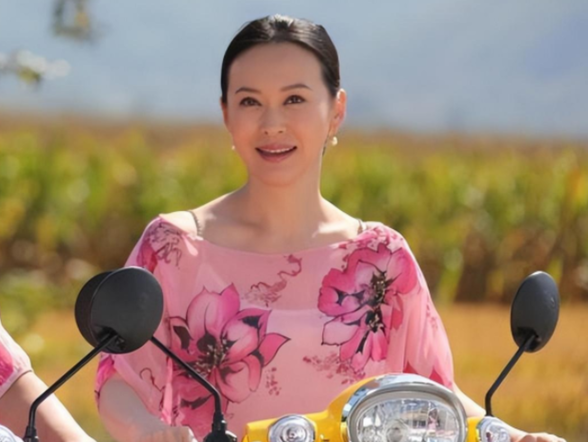 回顾演员于莉红31岁嫁给马诗红结婚多年无儿女幸福背后是泪水