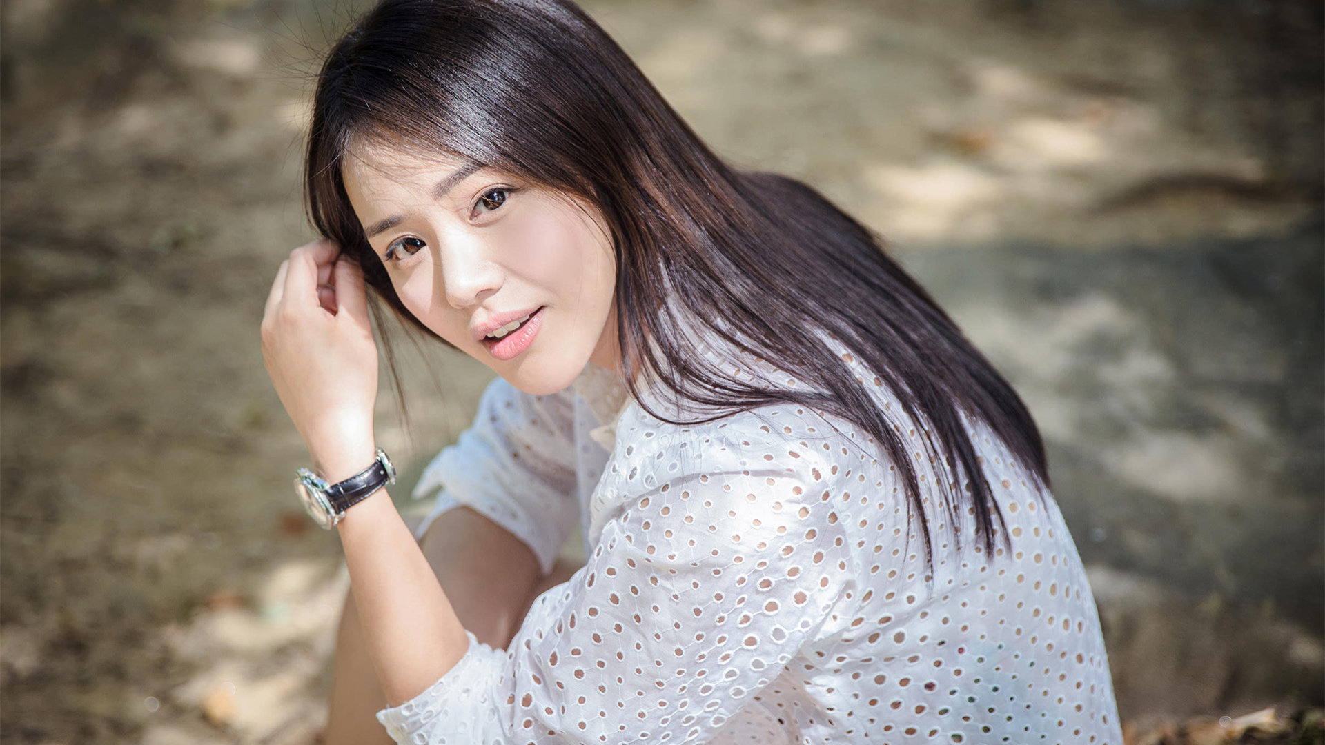 马思纯自曝早上起床将洗面奶当牙膏使用,网友:早起迷糊都一样!