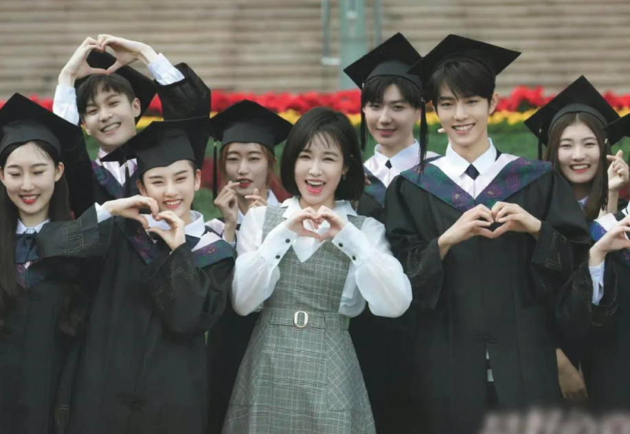 7位少年感的男明星与油腻绝缘30岁演中学生也毫不违和