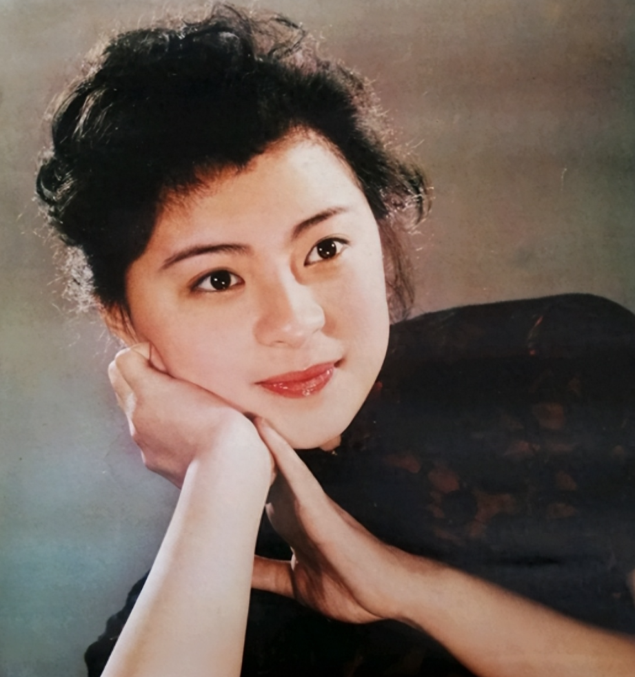 回顾演员刘佳:18岁一炮而红,巅峰期淡出演艺圈,原因让人泪目