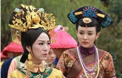 康熙三位皇贵妃无一亲封,雍正追封一位,乾隆尊封两位,为何?