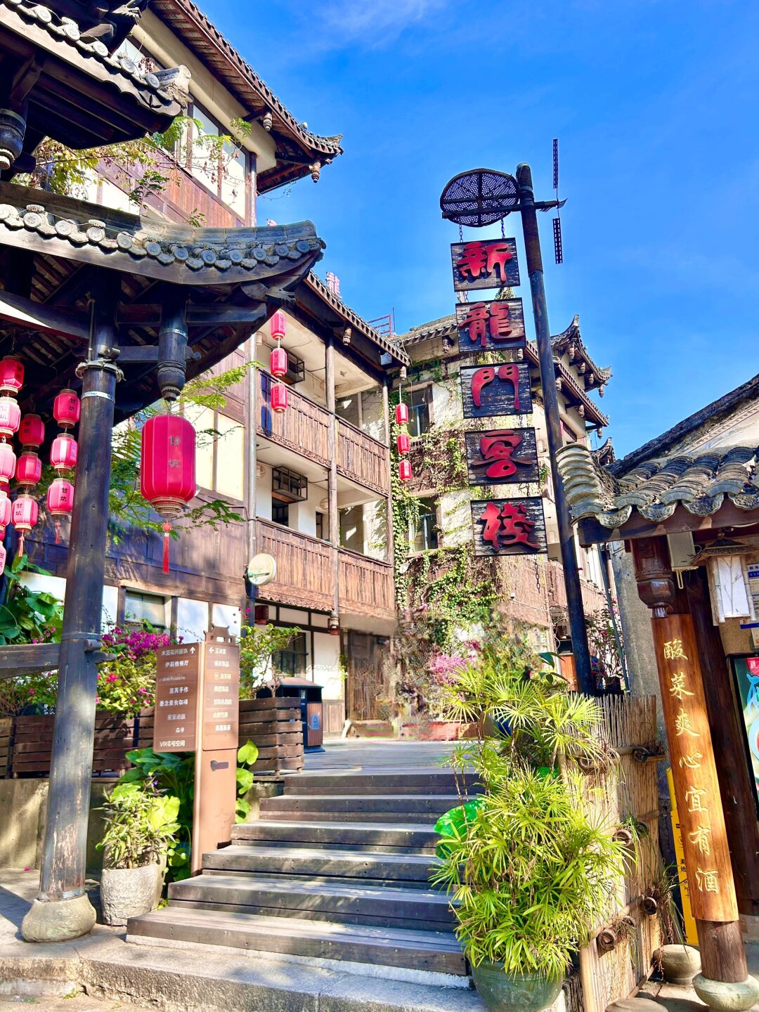 甘坑古镇游玩攻略·亲子省心玩路线  这里,古色古香的建筑与非遗客家