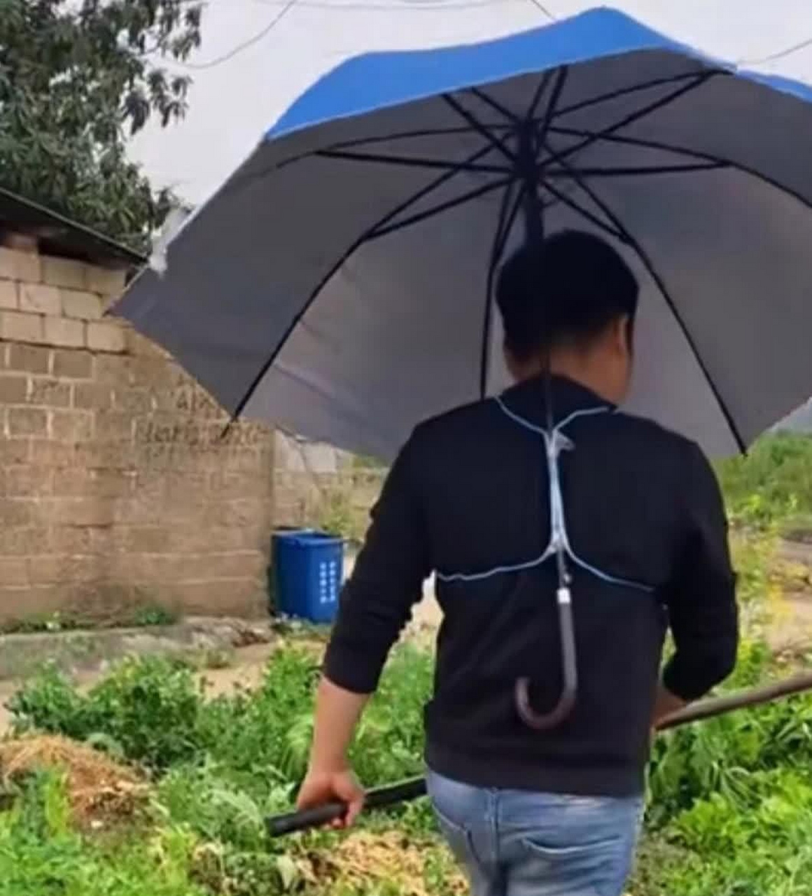 自制背式雨伞图片