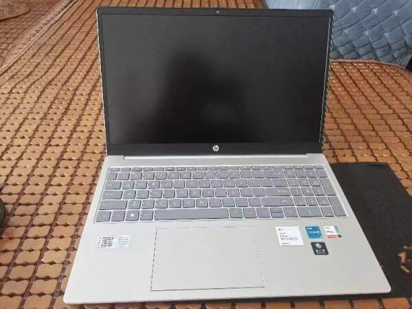 惠普星book15笔记本:轻巧出行,强劲性能,办公娱乐两相宜!