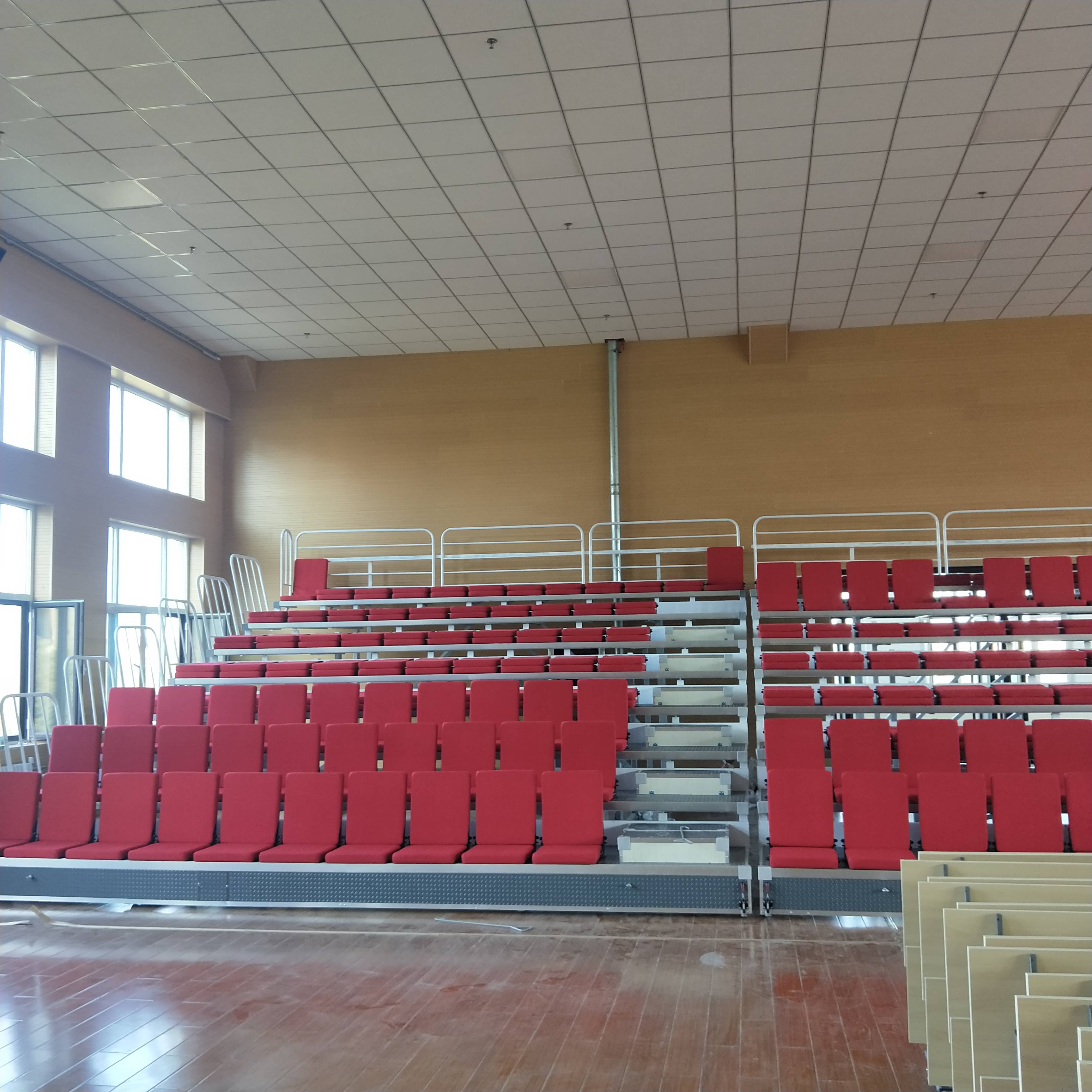 篮球场活动座椅