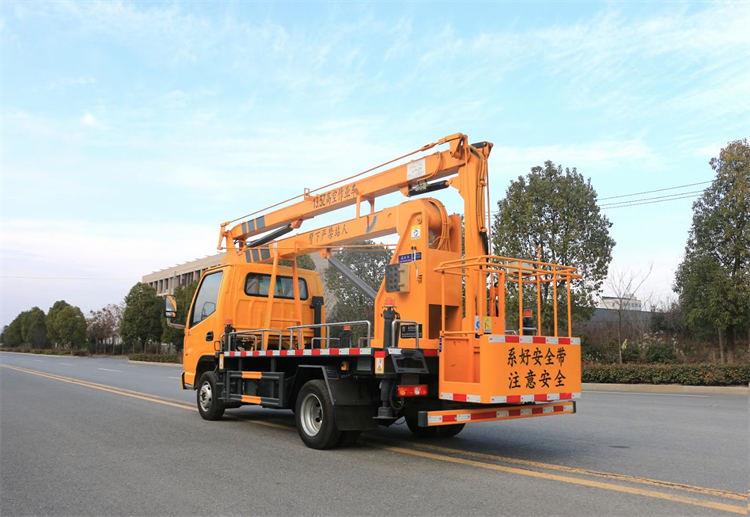 伸缩臂登高车租赁多少钱一个月?