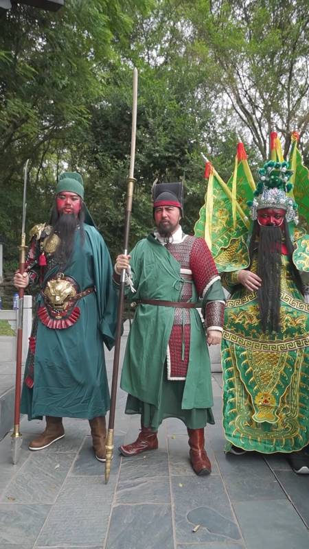 历史上的关羽什么形象?