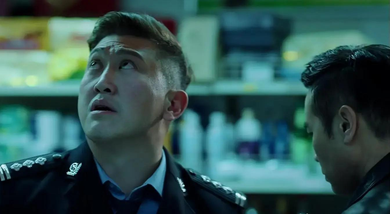 最初的赵龙豪也在北京打拼,但是随着时间的迁移,他逐渐发现自己在北京