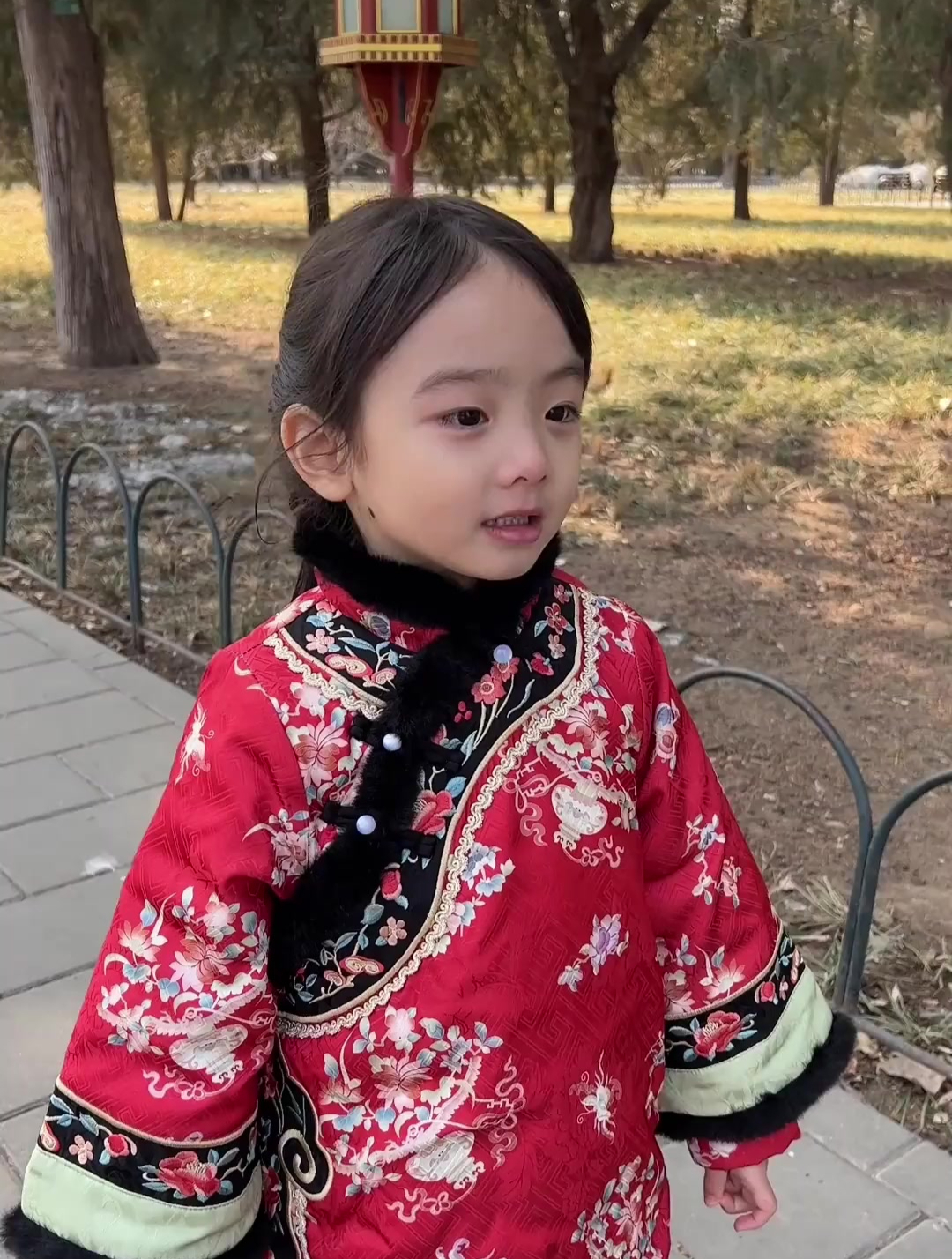 感谢家人们对媛媛的支持与喜爱!