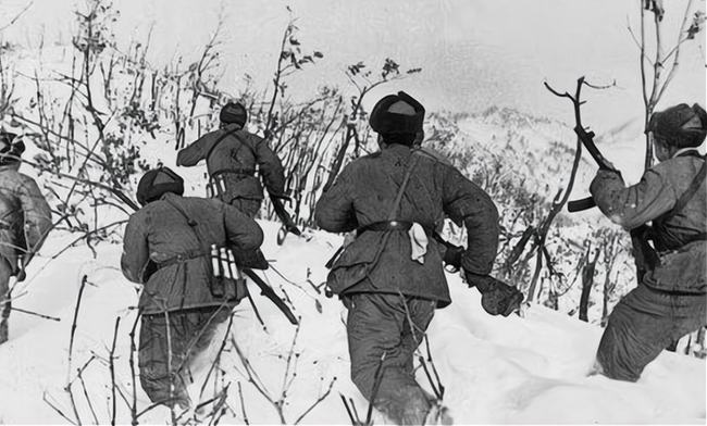 长津湖战役中,为何89师冻伤最少?老战士后来回忆称:师长有远见