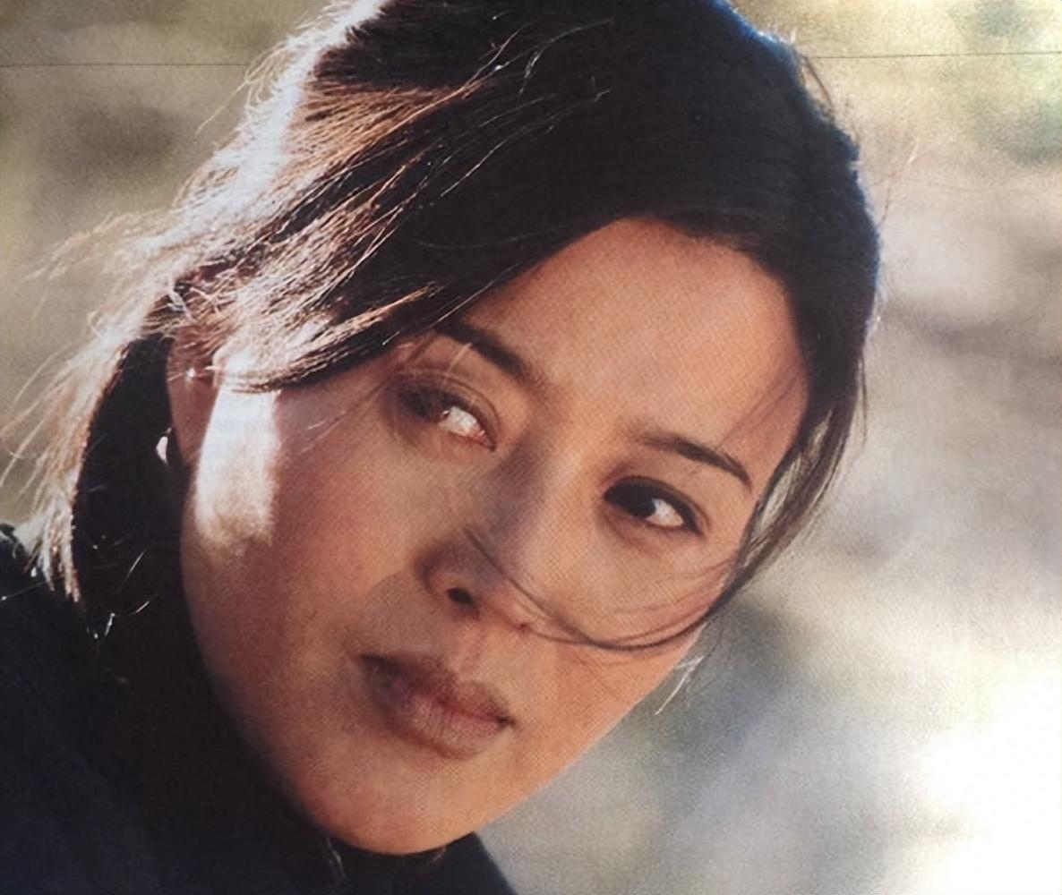 回顾丁嘉丽我后悔四次堕胎和出轨后悔捧红孙红雷这个白眼狼