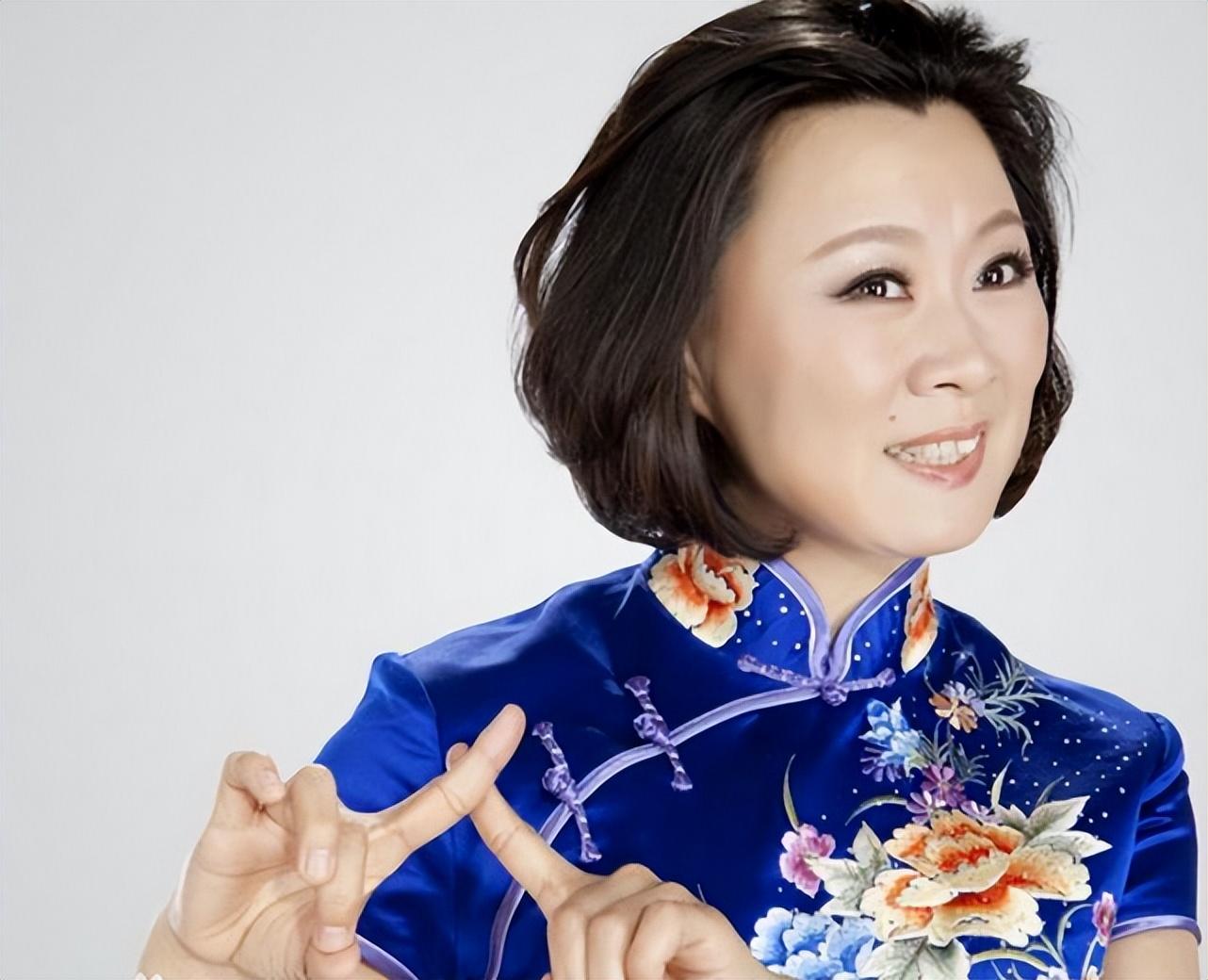 回顾赵海燕24岁生子30岁上大学成副教授与丈夫恩爱至今