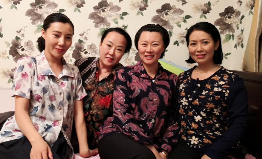 在《乡村爱情》系列电视剧里,赵海燕和闫光明都有出