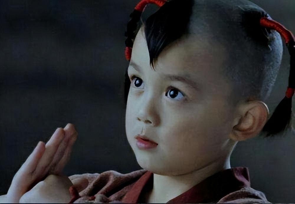 回顾吴磊海报被撤直播被叫停当红演员走到这一步究竟是谁的错