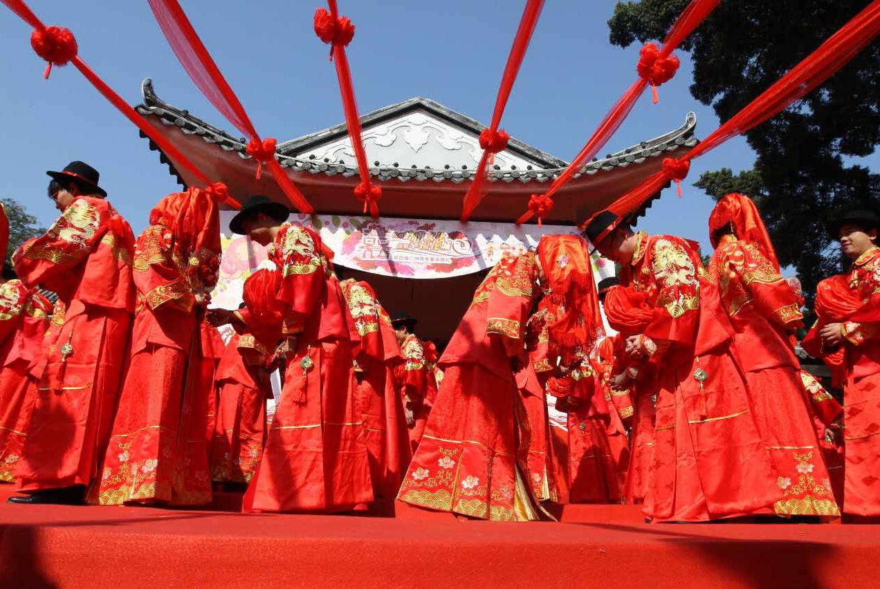 代表建议恢复婚前医学检查,网友反应出奇一致