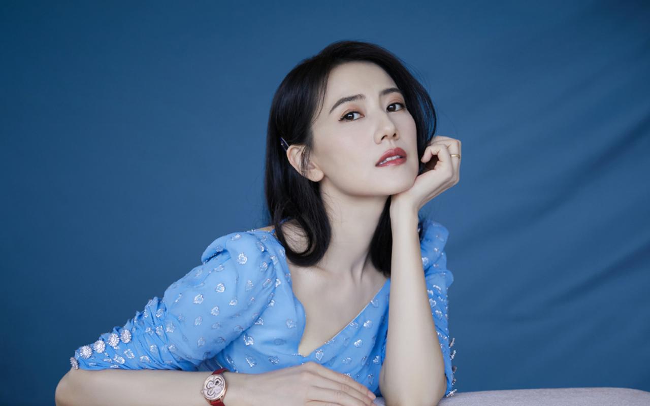 回顾插足成瘾高圆圆偏爱有妇之夫知三当三的她还能逍遥多久
