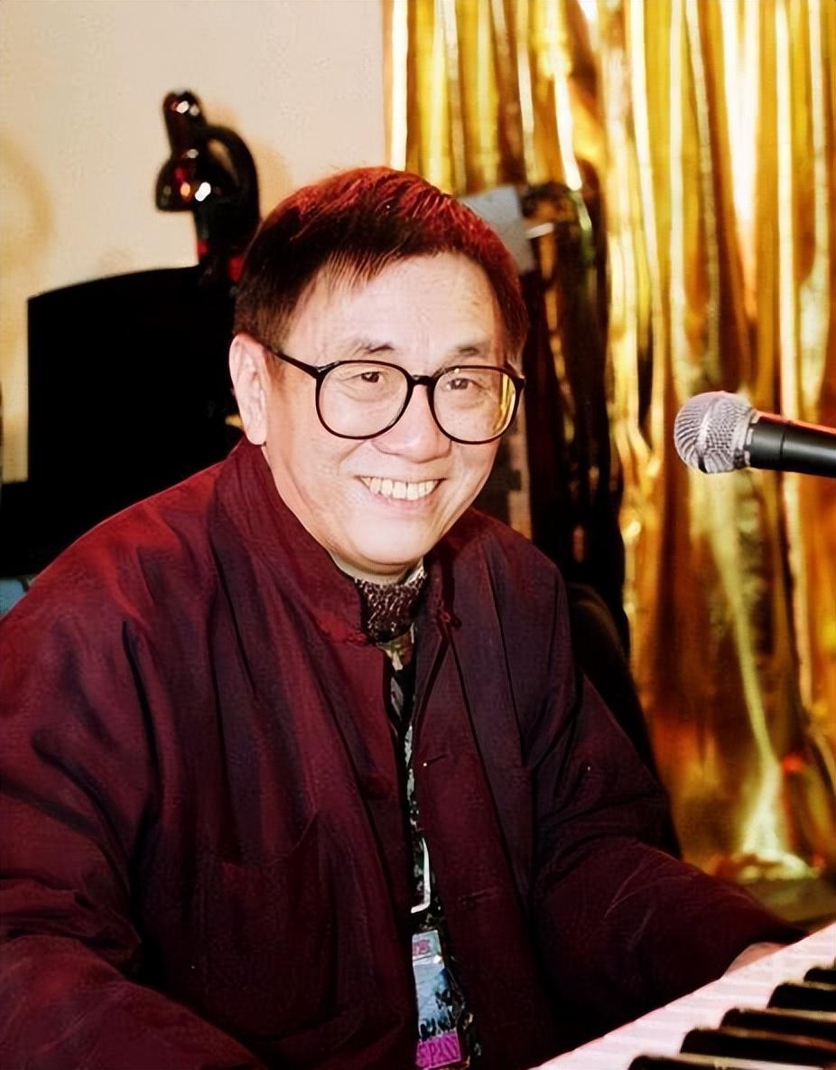 回顾江湖作词家黄霑少年约架李小龙他的人生有多传奇