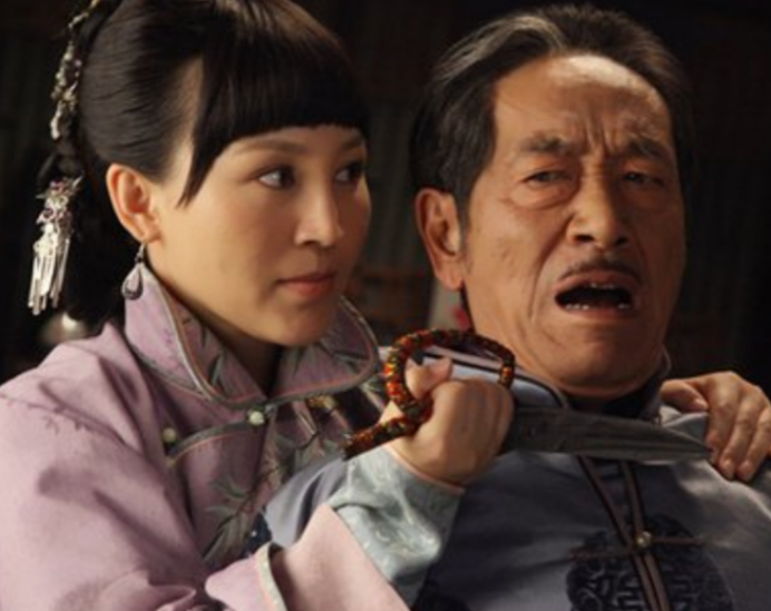 回顾老戏骨王奎荣68岁娶31岁娇妻发誓要和小娇妻白头偕老