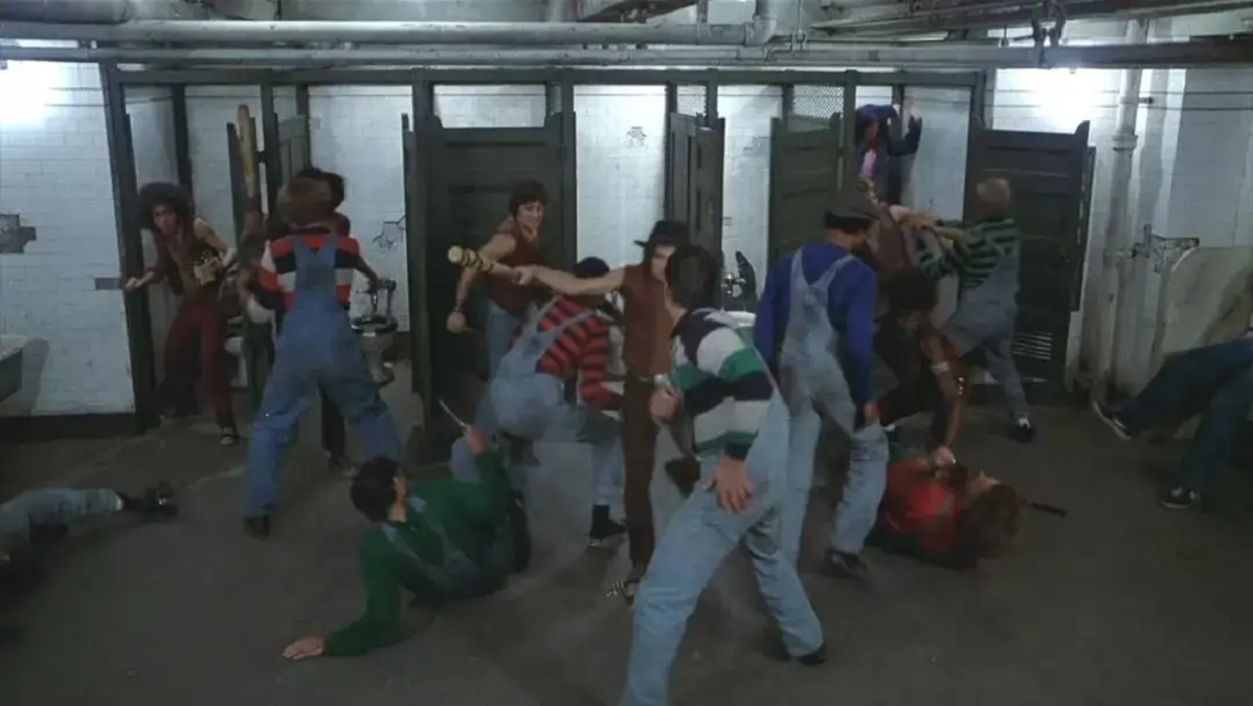 回顾2007年男子因举报村中恶霸,从此失去双手,男子向警方索赔70万