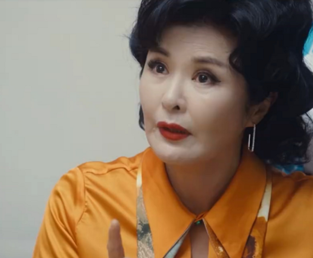 回顾田歌和尤小刚离婚28年后与妹妹田岷约定不婚陪伴母亲到老