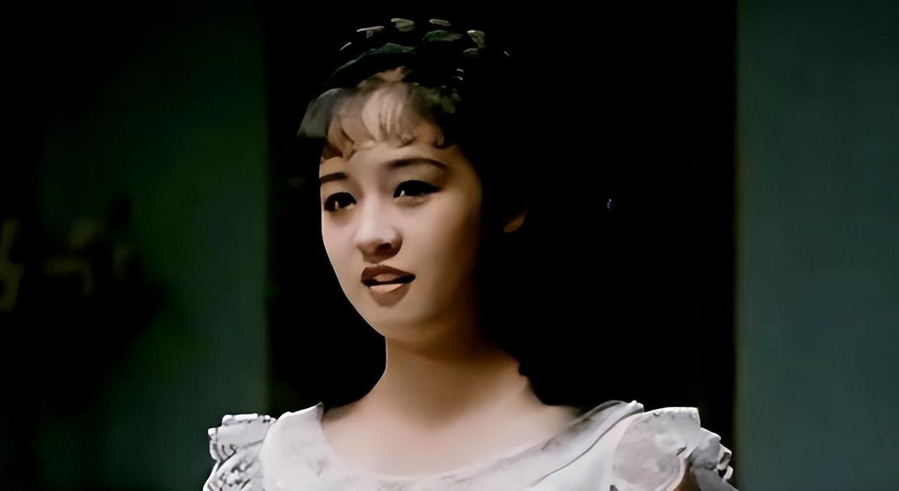 回顾伍宇娟当红一时却因爱错人毁一生婚后丈夫拒认儿子
