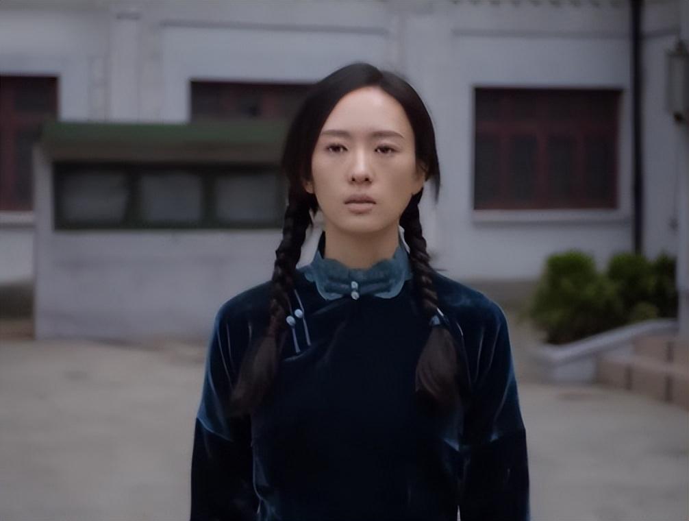 回顾童瑶遭前男友殴打嫁大17岁富商王冉余生老公成保护伞