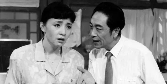 回顾老戏骨王奎荣68岁娶31岁娇妻发誓要和小娇妻白头偕老