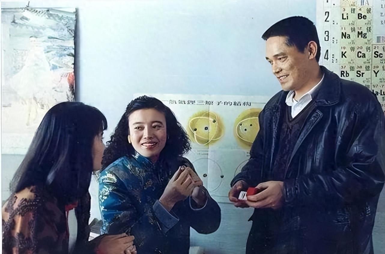 回顾丁嘉丽我后悔四次堕胎和出轨后悔捧红孙红雷这个白眼狼
