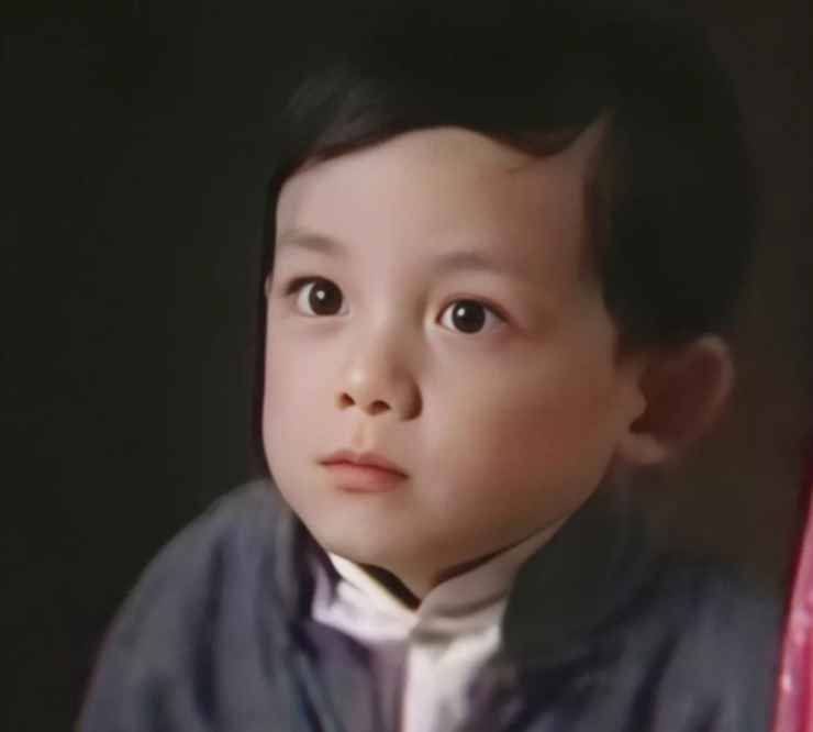 回顾吴磊海报被撤直播被叫停当红演员走到这一步究竟是谁的错