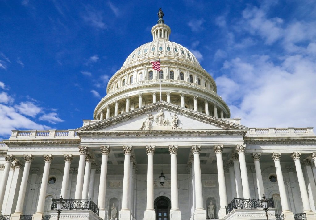 美国的政治秘密,揭示超级大国背后的共和制度密码!