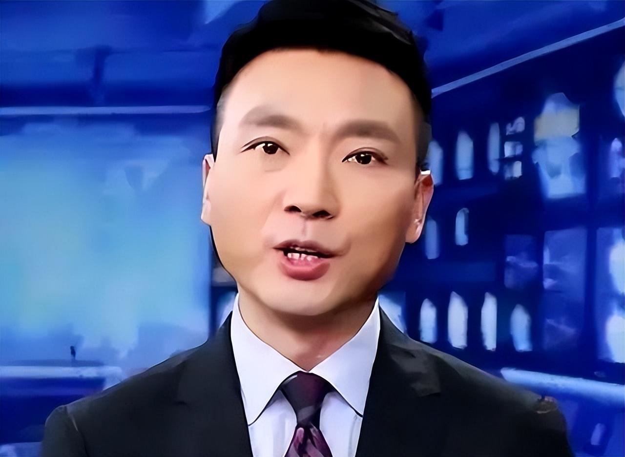 回顾康辉29岁娶初恋结婚25年无子对妻子恩爱有加