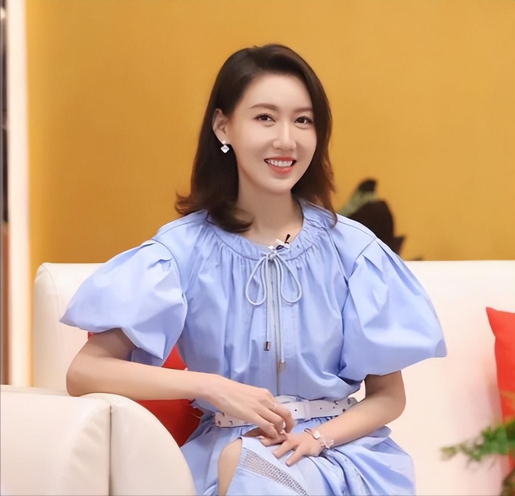 回顾演员高露我这辈子正确的决定就是为普通丈夫生下一儿一女