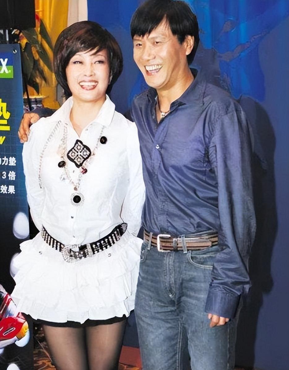 回顾刘晓庆4段婚姻无儿女把外甥当儿子养了半生晚年靠他支撑