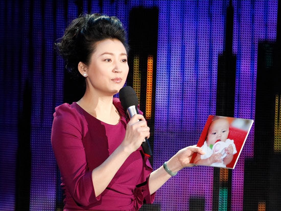 回顾王小丫身材走样历经两段婚姻无儿无女热衷公益