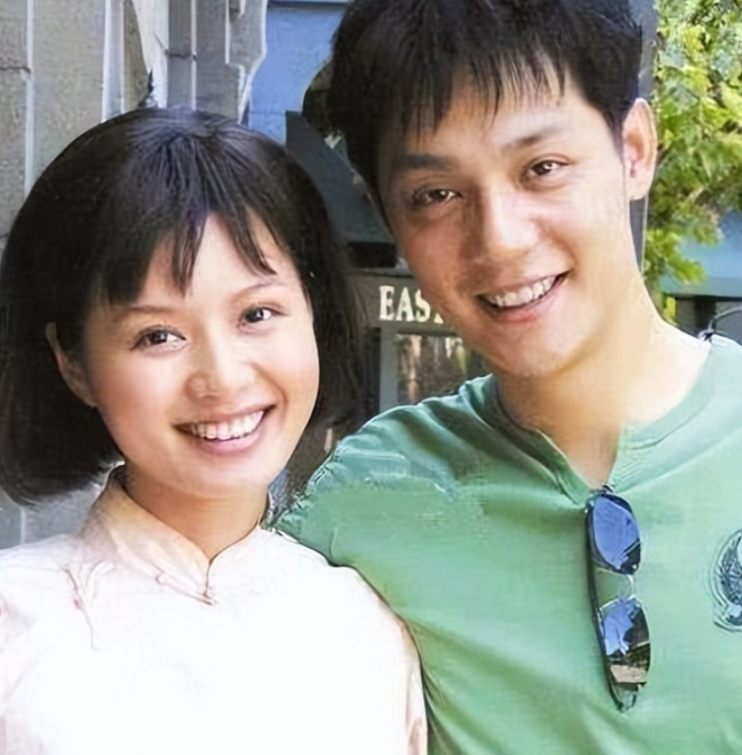 回顾程愫花21年捧红丈夫却被抛弃她的报复成傅程鹏迈不出的坎