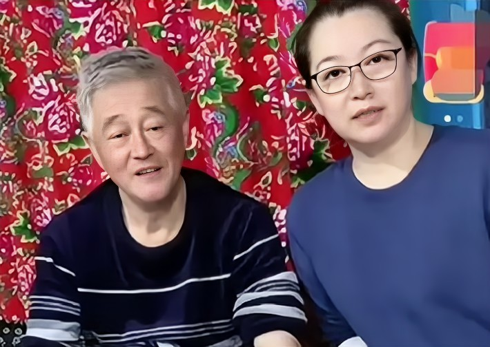 回顾演员关婷娜被赵本山捧红后绯闻缠身40岁单身成父母心病