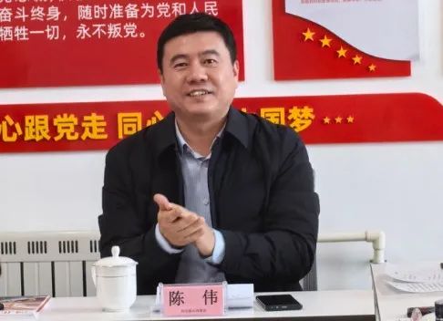 孙建忠院士代表河北外国语学院赴河北省山西商会共话校企合作