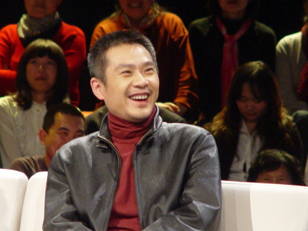回顾著名演员任帅戏红人不红将丑妻当成宝挣的钱都给她