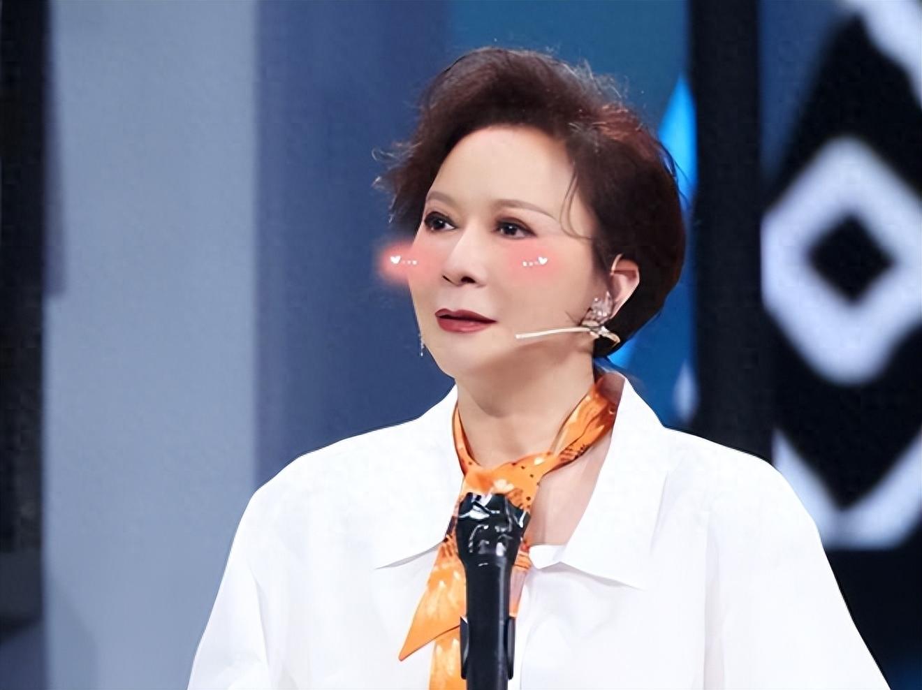 回顾著名演员蔡明从国民笑星到争议不断如今她怎样了