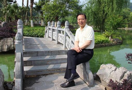 回顾邵淳中国首艘航母的幕后英雄曾被撤职十九年后恢复名誉