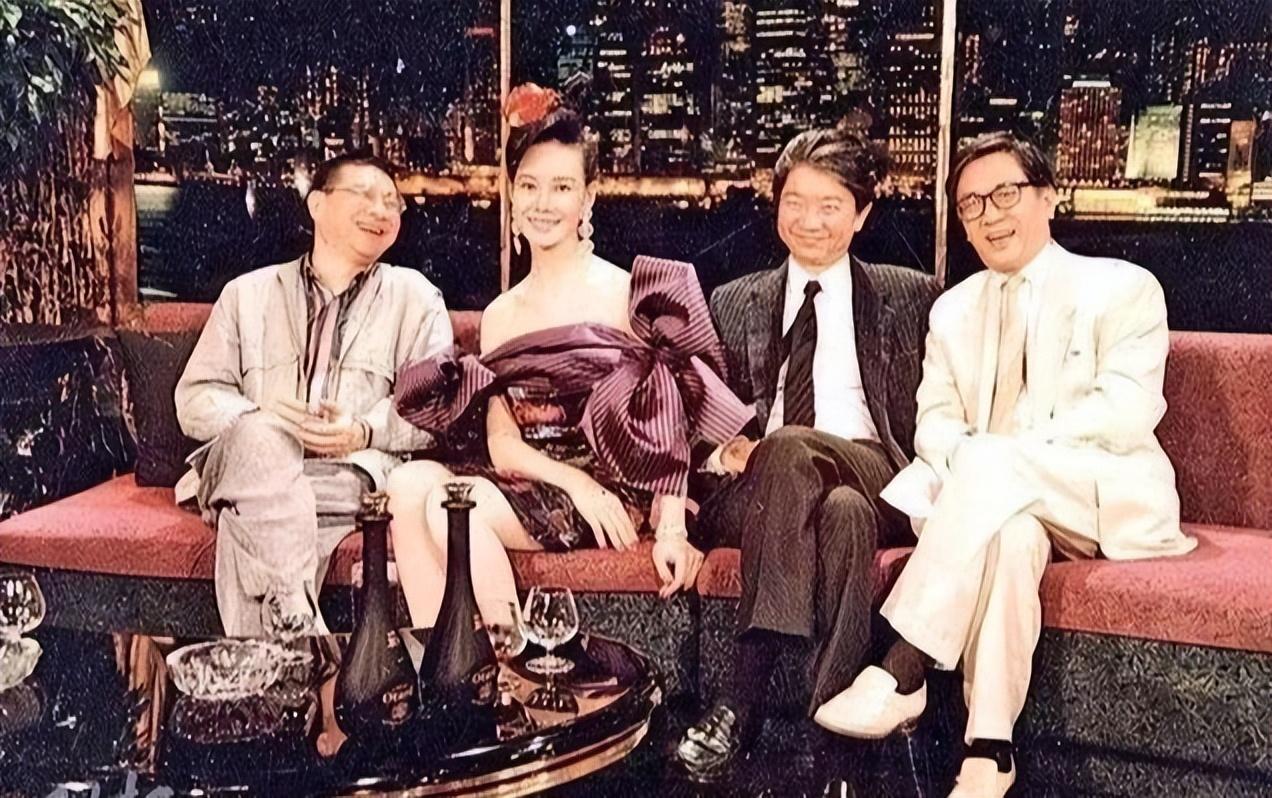 回顾江湖作词家黄霑少年约架李小龙他的人生有多传奇