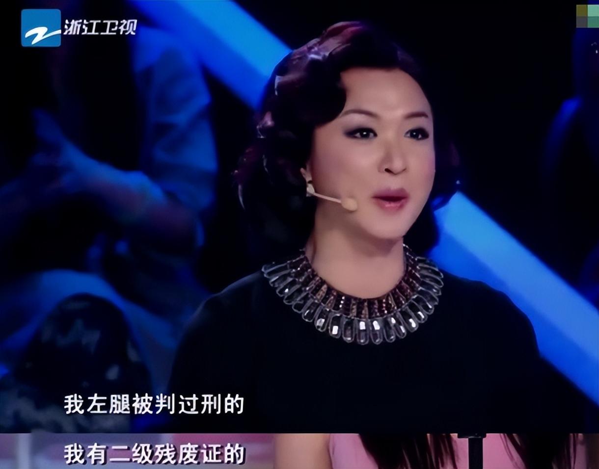 回顾金星的妈妈韩颖儿子变女儿扛过了流言蜚语今一家其乐融融